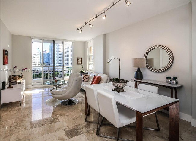 Photo - 888 Brickell Key Dr Condo Unit 902