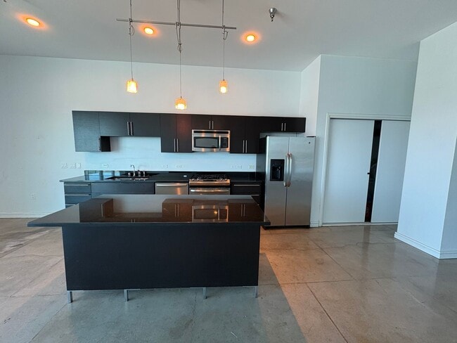Photo - Downtown loft-living at its best - unfurnished loft