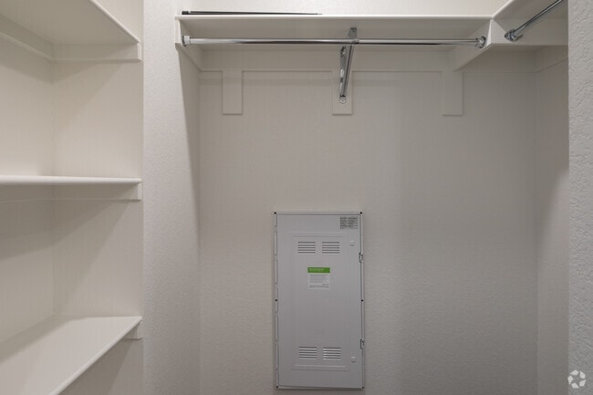 0HAB, 1BA - 411SF - Edit at River North