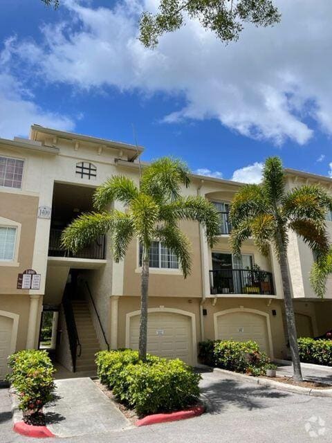 Building Photo - 1400 Crestwood Ct S Unit 1410 Rental