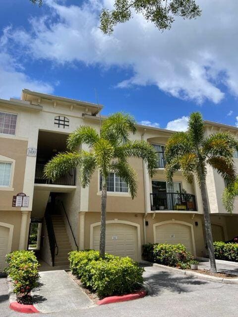 Building Photo - 1400 Crestwood Ct S Unit 1410 Rental