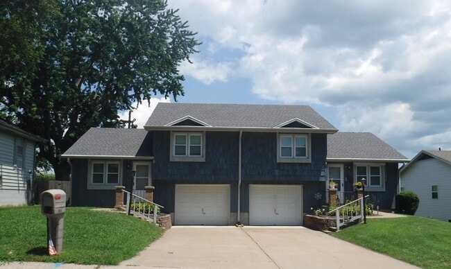 Building Photo - 1803 Lion Rd