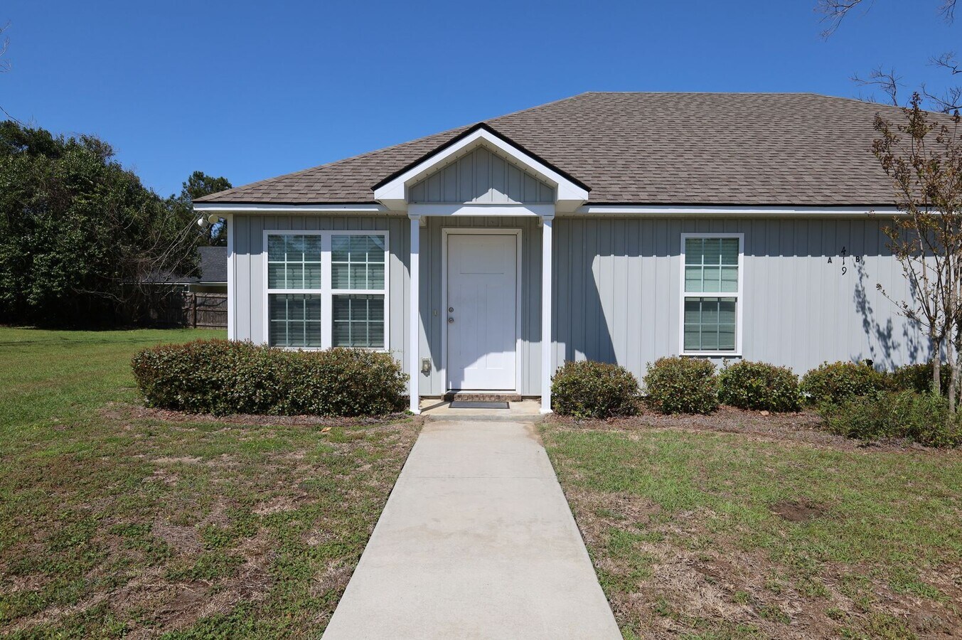 Photo - 419 Peters St