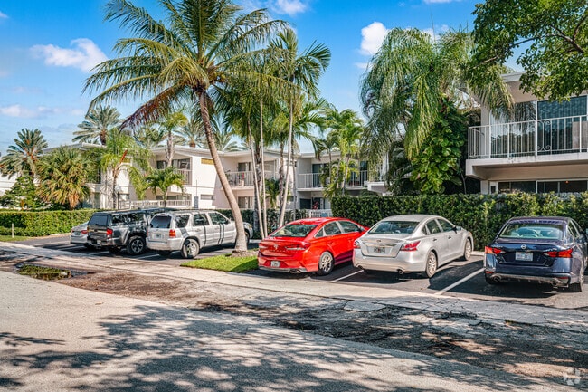 Harbor Beach House Apartments