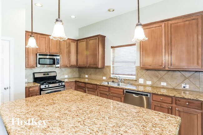 Photo - 324 Highland Fairway Ln