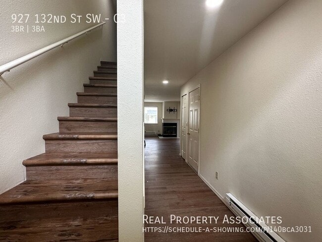 Photo - 927 132nd St SW