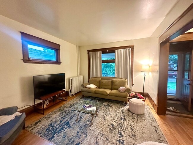 Photo - Spacious 3-Bedroom w/ Sundeck & Gleaming H...
