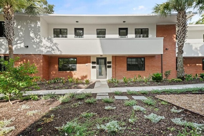 Building Photo - 520 Lovett Blvd Unit 1B Rental