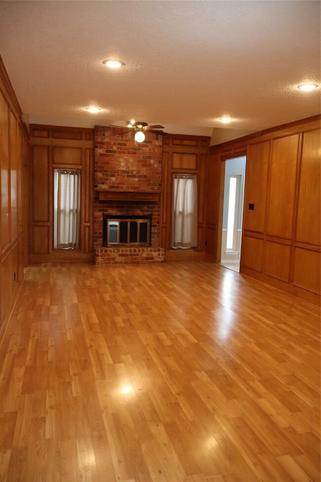 Photo - 6315 Seegers Trail Dr