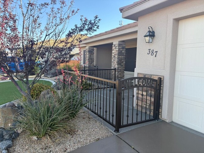 Photo - Beautiful Home In Hurricane