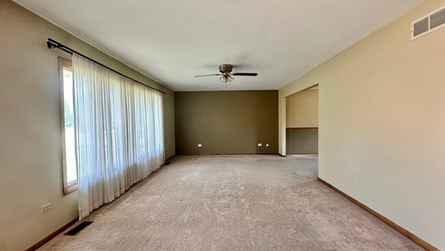 Photo - 15720 S 88th Ave