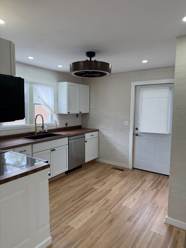 Photo - Charming Home in Abilene, KS