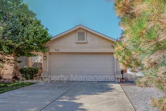 Photo - 745 Valley Meadows Dr