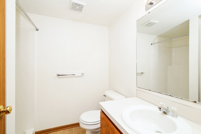 Photo - 927 Cedar Run Ct NW Unit 927