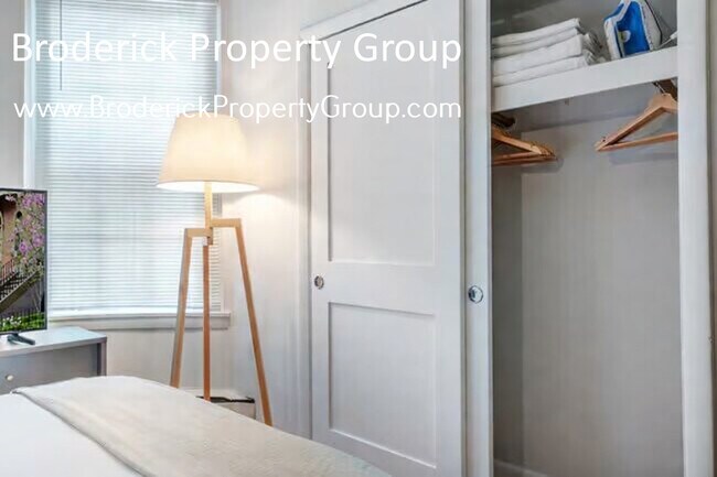 Photo - 195 Saint Botolph St