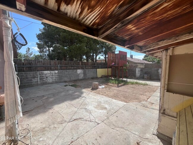 Photo - 216 Pacific Dr