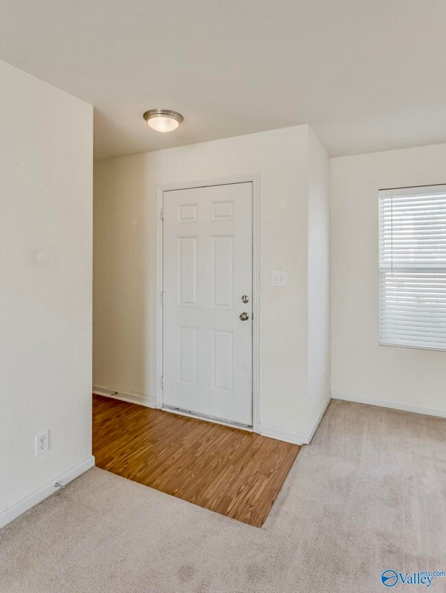 Photo - 105 Bayside Ln
