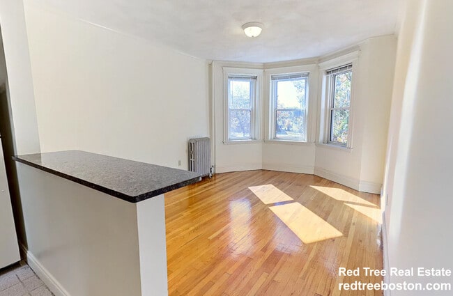 Building Photo - 195 Park Dr Unit 1 Rental