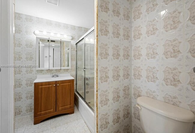 Photo - 1400 NE 169th St Unit 115