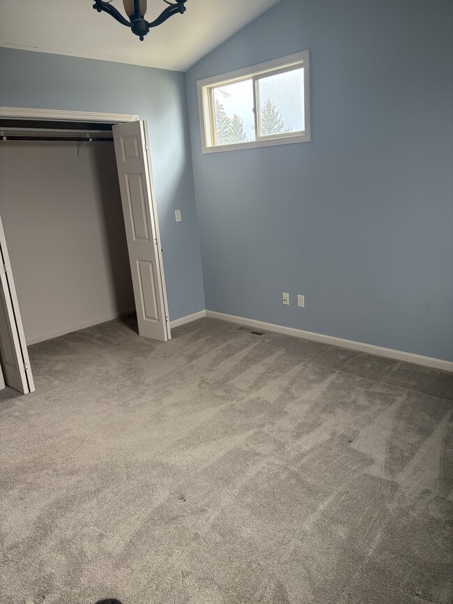 Photo - 407 Walnut St