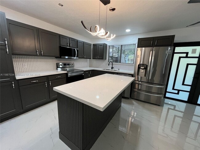 Building Photo - 4661 NW 4th St