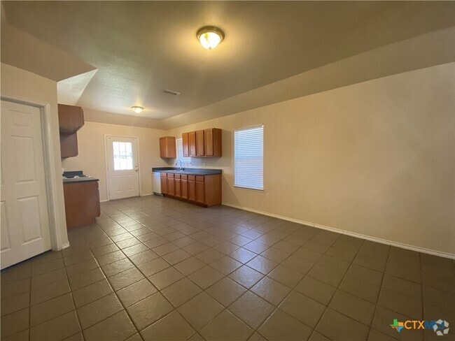 Building Photo - 239 Rosalie Dr Rental