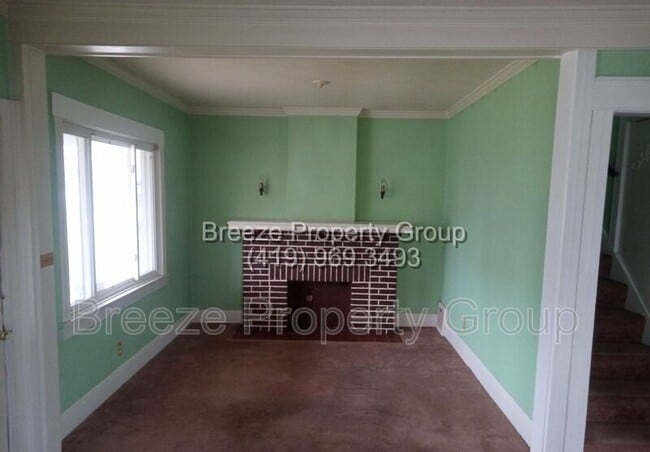 Photo - 1508 Albert St
