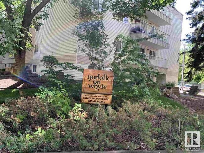 Building Photo - 8149-8111 111 St NW Unit 202