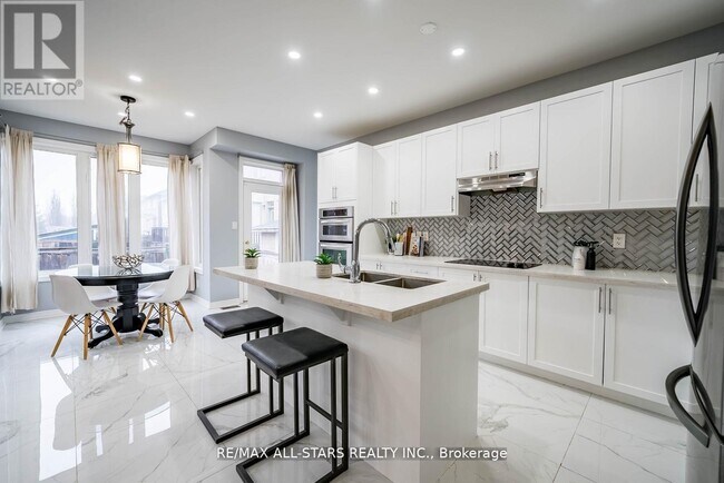 Photo - 138 Yakefarm Blvd