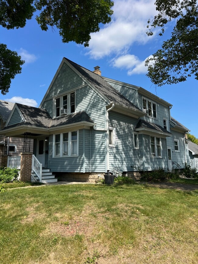 Building Photo - 6326 W Grant St Rental