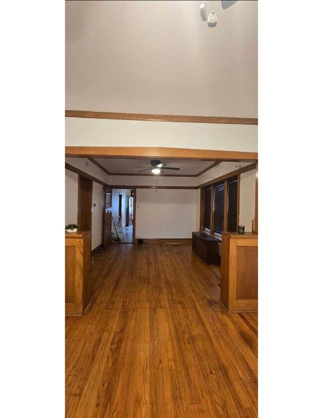 Photo - 5310 W Altgeld St Unidad 1