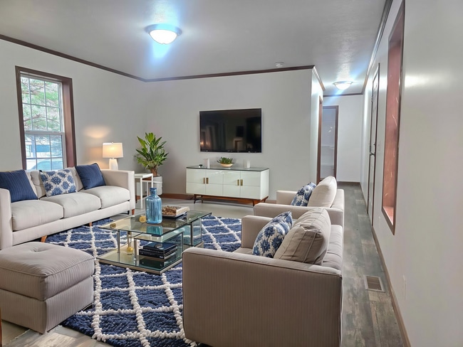 Photo - 2500 Centennial Rd