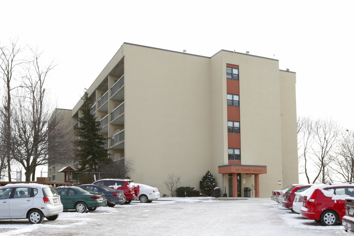 Photo - St Justin Plaza