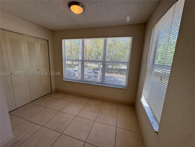 Photo - 417 Vista Isles Dr Unit 2324