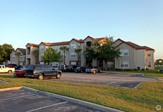 Photo - Nassau Bay Apartments