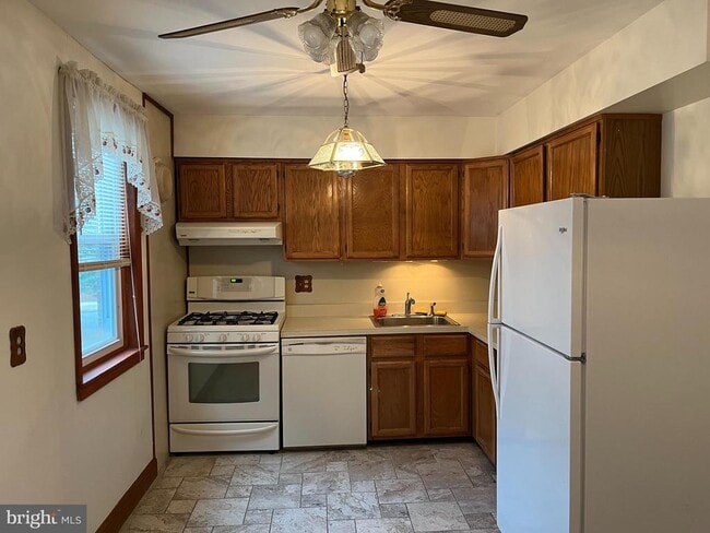 Photo - 3584 Dows Rd