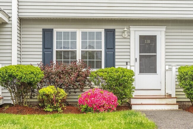 11 Merrimac Way