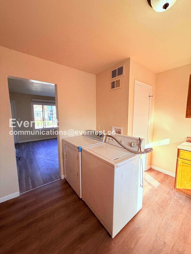 Photo - 24612 Berry Ave