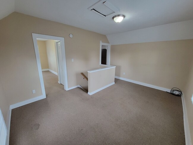 Photo - 916 W Hillside St Unit 1
