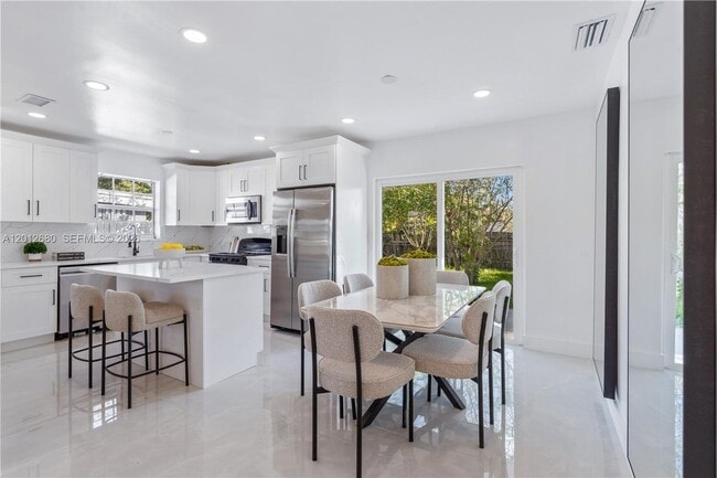 Photo - 1360 SW 6th Terrace
