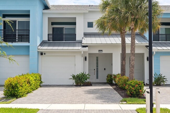 Frederick Isles Townhomes - Delray Beach - Frederick Isles Townhomes - Delray Beach