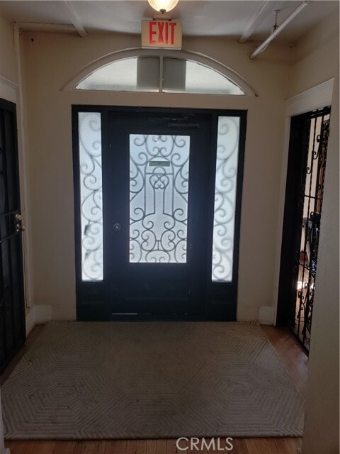 Photo - 323 W 4th St Unidad 304