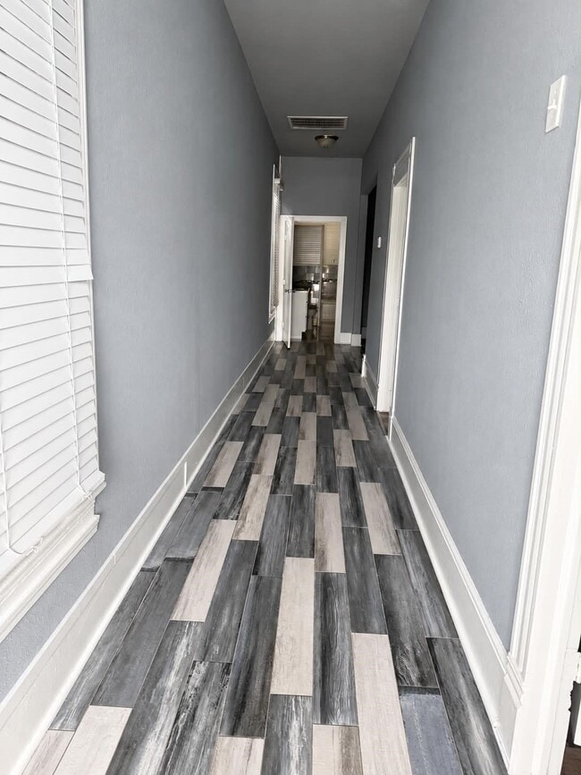 Photo - 2623 Avenue Q