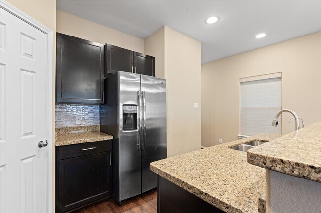 Photo - 17120 Wilthorne Gardens Ct