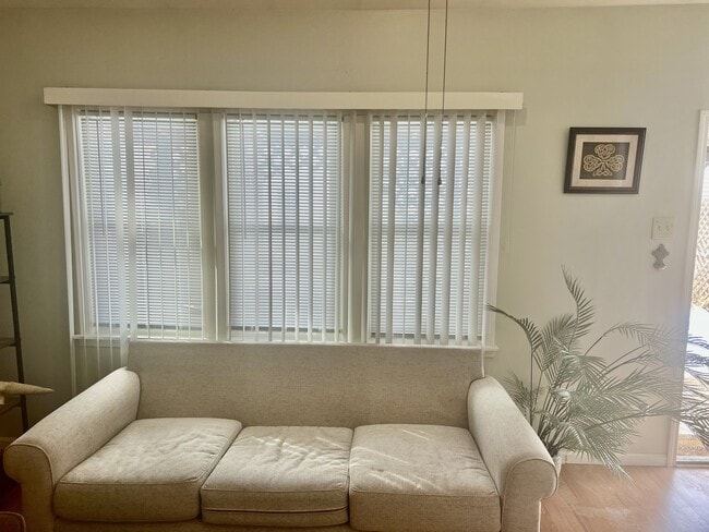 3647 N Newland Ave Unit CH
