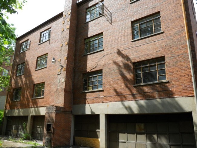 Back of 1613 Asmann - Asmann Apartments