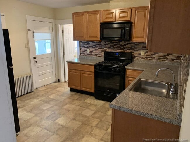 Photo - 36 Davison St Unit 1