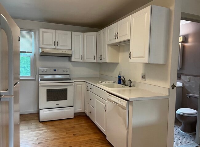 Photo - 63 Deming Rd Unit 65 B
