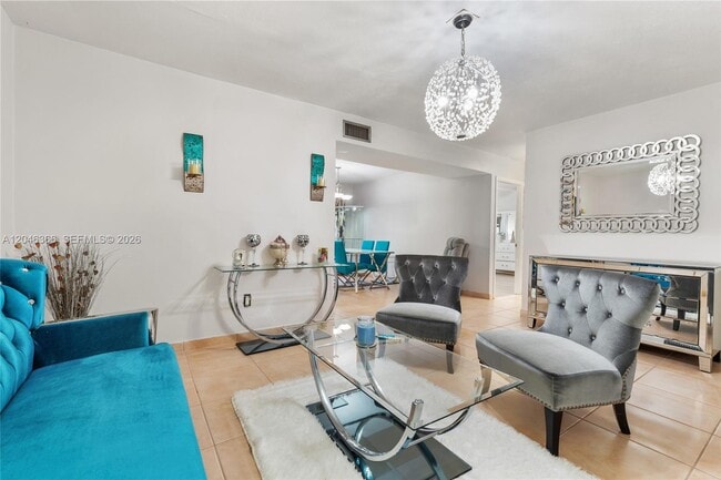 Building Photo - 8401 SW 107th Ave Unit 144E