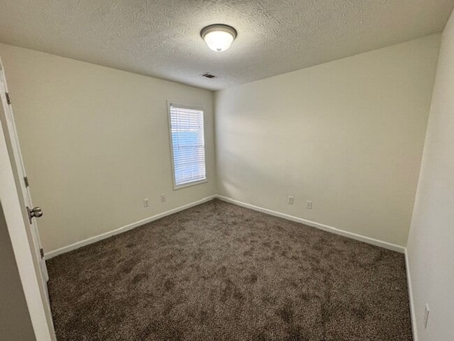 Photo - 161 Cold Water Terrace